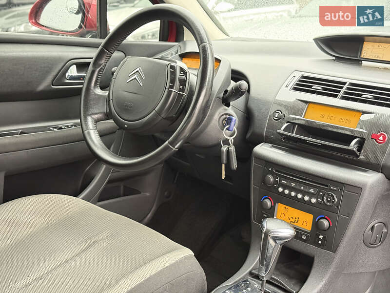 Хэтчбек Citroen C4 2008 в Киеве