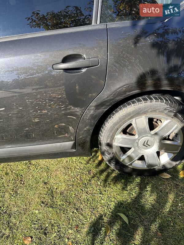 Хэтчбек Citroen C4 2007 в Дубно фото 20 Хэтчбек Citroen C4 2007 в Дубно