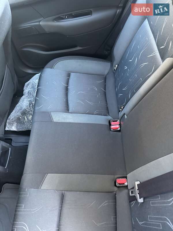 Хэтчбек Citroen C4 2013 в Черновцах