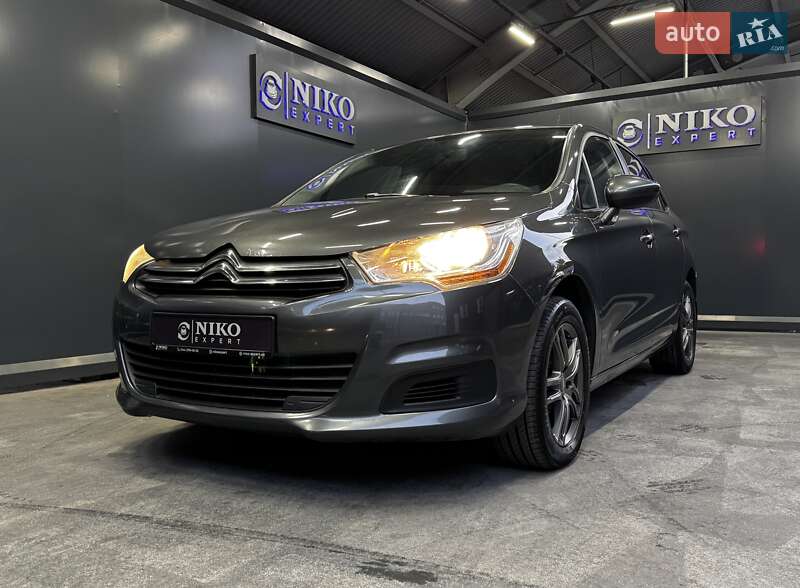 Хэтчбек Citroen C4 2012 в Киеве