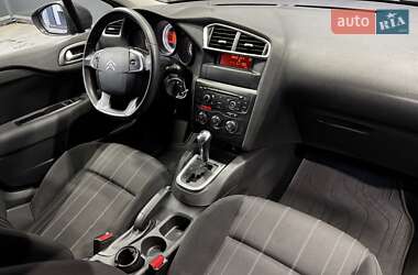 Хетчбек Citroen C4 2012 в  фото 29 Хетчбек Citroen C4 2012 в