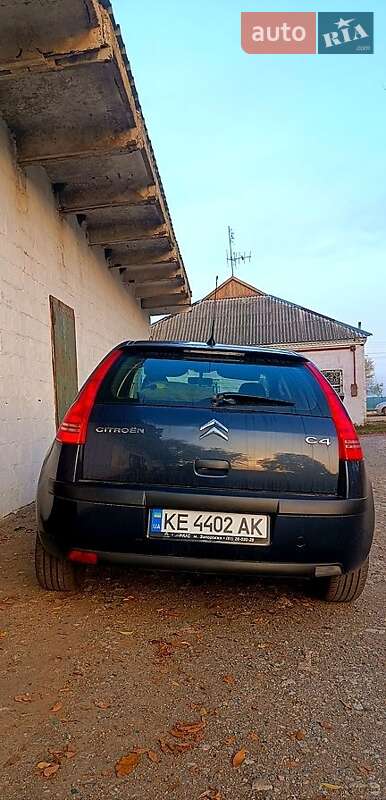 Хетчбек Citroen C4 2010 в Дніпрі