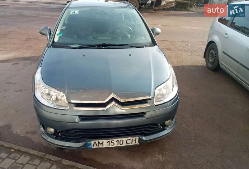 Купе Citroen C4 2005 в Коростене