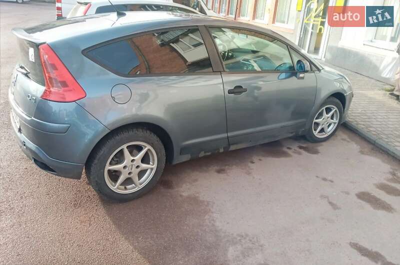 Купе Citroen C4 2005 в Коростене