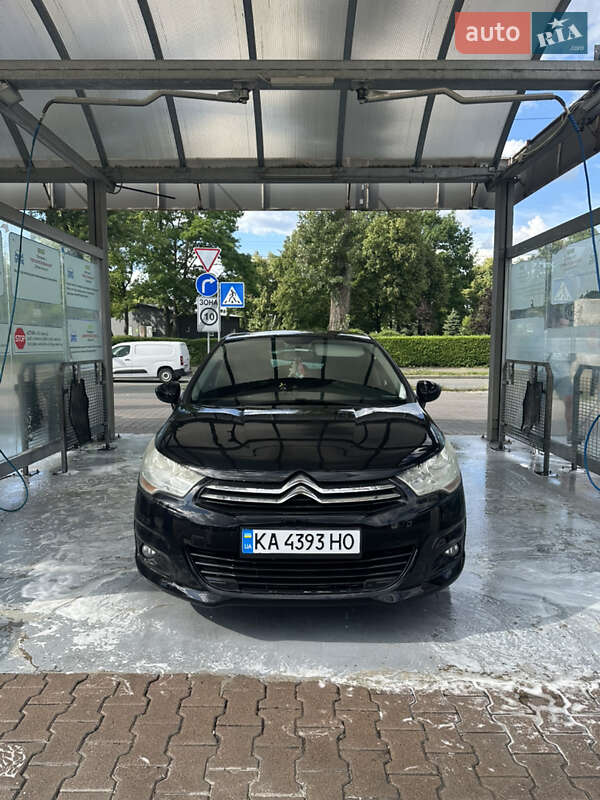 Citroen C4 2011