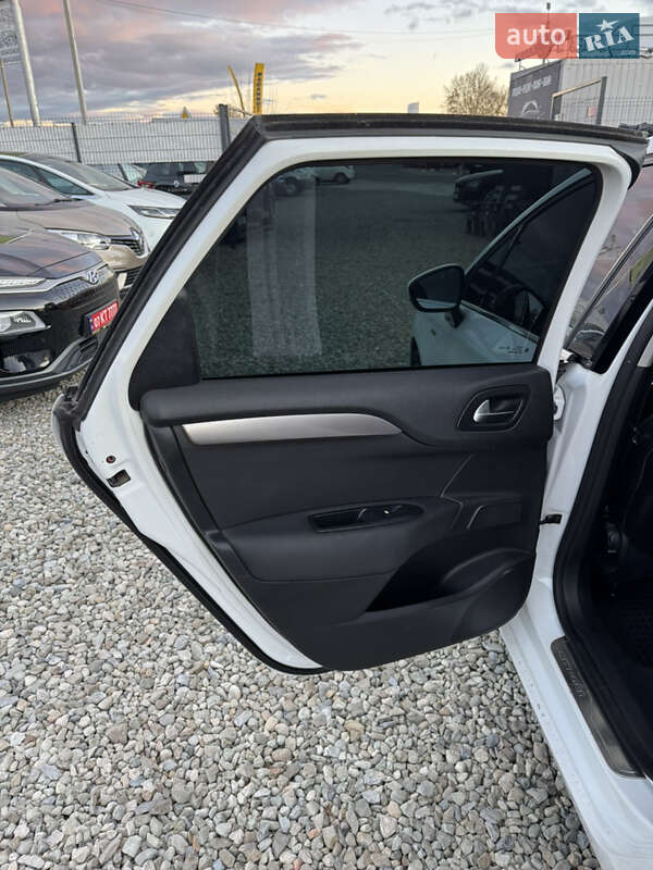 Хетчбек Citroen C4 2012 в Івано-Франківську фото 22 Хетчбек Citroen C4 2012 в Івано-Франківську