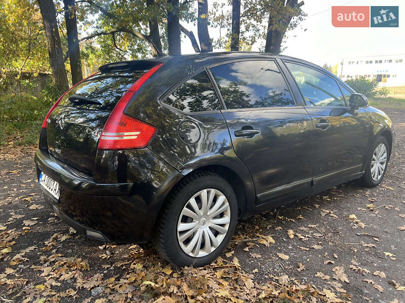Хэтчбек Citroen C4 2005 в Смеле