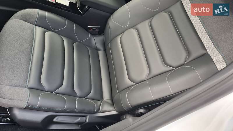 Хэтчбек Citroen C4 2022 в Ровно