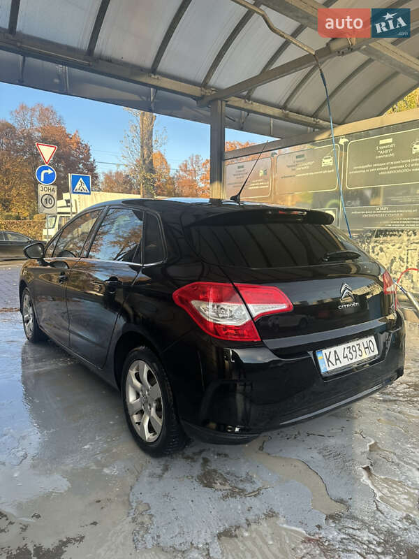 Хетчбек Citroen C4 2011 в Києві фото 8 Хетчбек Citroen C4 2011 в Києві