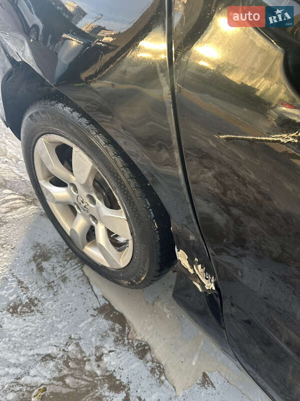 Хетчбек Citroen C4 2011 в Києві фото 21 Хетчбек Citroen C4 2011 в Києві