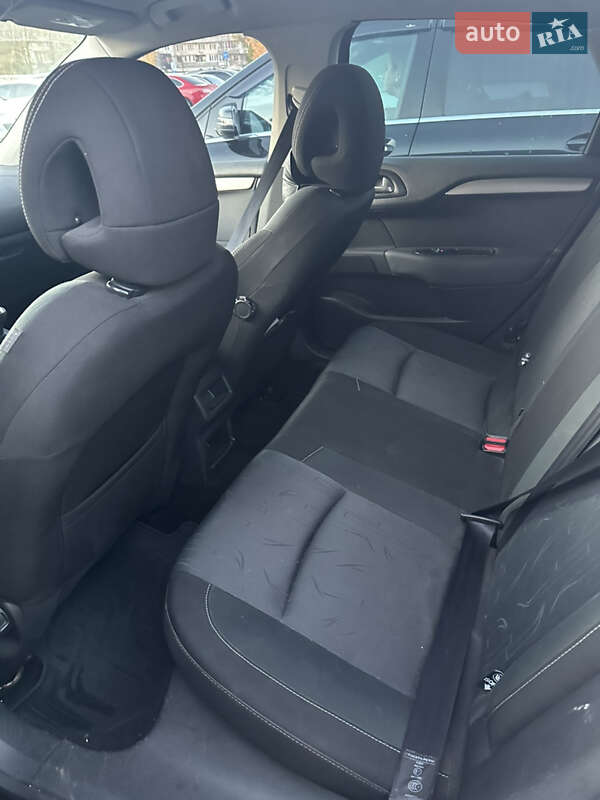 Хетчбек Citroen C4 2011 в Києві фото 30 Хетчбек Citroen C4 2011 в Києві