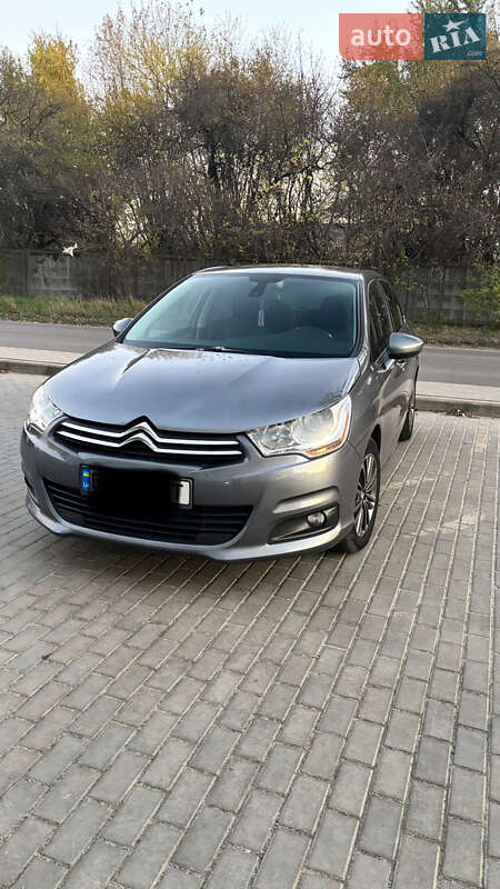 Хэтчбек Citroen C4 2012 в Львове