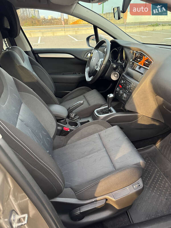 Хэтчбек Citroen C4 2011 в Киеве фото 13 Хэтчбек Citroen C4 2011 в Киеве