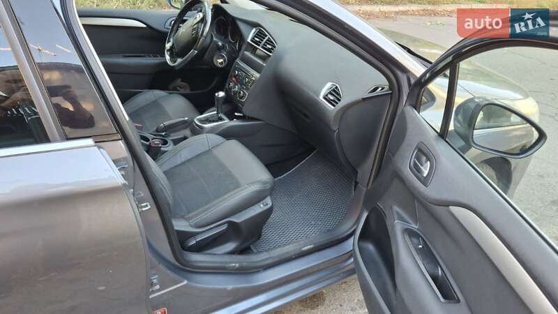 Хетчбек Citroen C4 2011 в Києві фото 10 Хетчбек Citroen C4 2011 в Києві