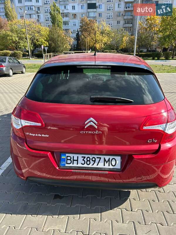 Хетчбек Citroen C4 2011 в Южному фото 4 Хетчбек Citroen C4 2011 в Южному