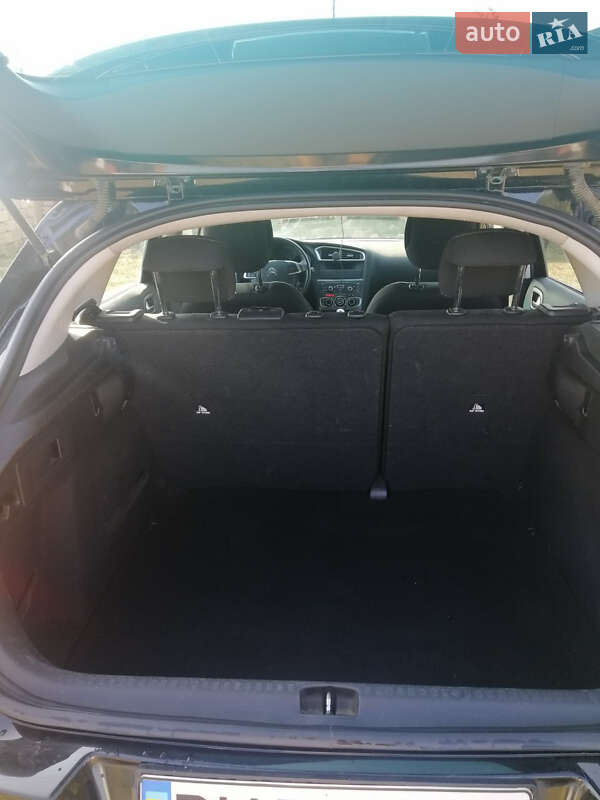 Хетчбек Citroen C4 2013 в Києві фото 19 Хетчбек Citroen C4 2013 в Києві