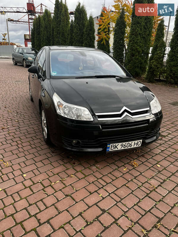Хэтчбек Citroen C4 2008 в Костополе фото 18 Хэтчбек Citroen C4 2008 в Костополе