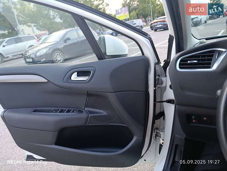 Хетчбек Citroen C4 2016 в Івано-Франківську фото 18 Хетчбек Citroen C4 2016 в Івано-Франківську