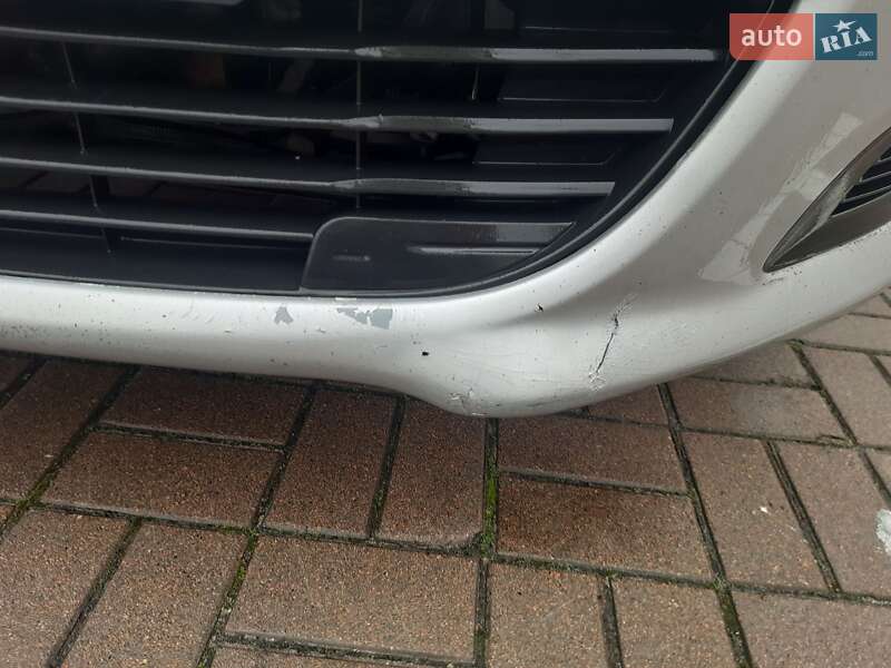 Хэтчбек Citroen C4 2012 в Киеве