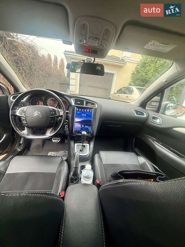 Хетчбек Citroen C4 2012 в Києві