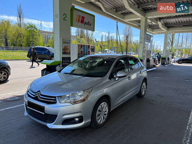 Хетчбек Citroen C4 2012 в Києві