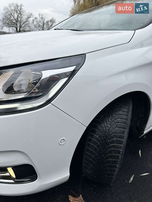 Хэтчбек Citroen C4 2015 в Виннице фото 6 Хэтчбек Citroen C4 2015 в Виннице