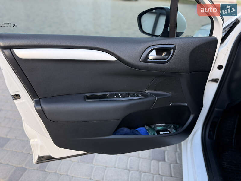 Хэтчбек Citroen C4 2013 в Белой Церкви