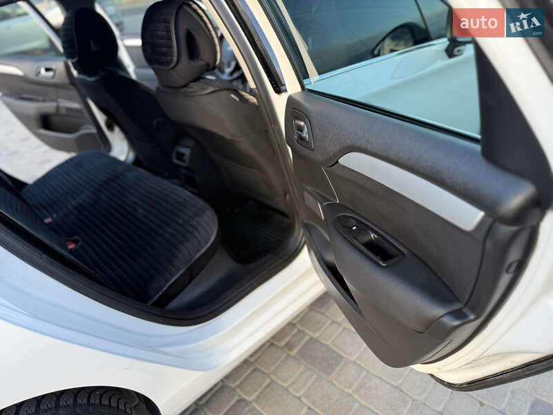 Хэтчбек Citroen C4 2013 в Белой Церкви