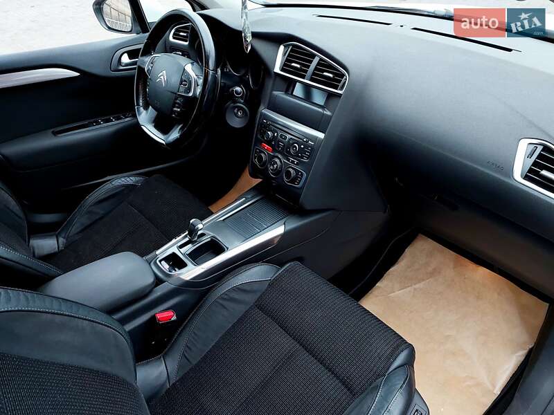 Хэтчбек Citroen C4 2012 в Одессе