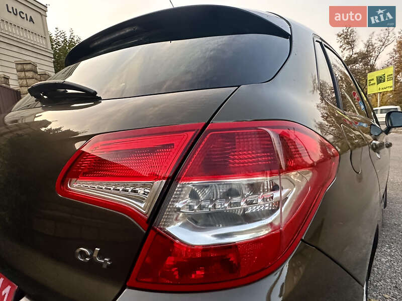 Хэтчбек Citroen C4 2014 в Днепре