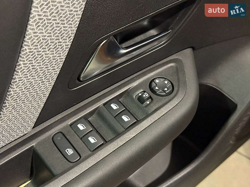 Хэтчбек Citroen C4 2021 в Одессе фото 21 Хэтчбек Citroen C4 2021 в Одессе