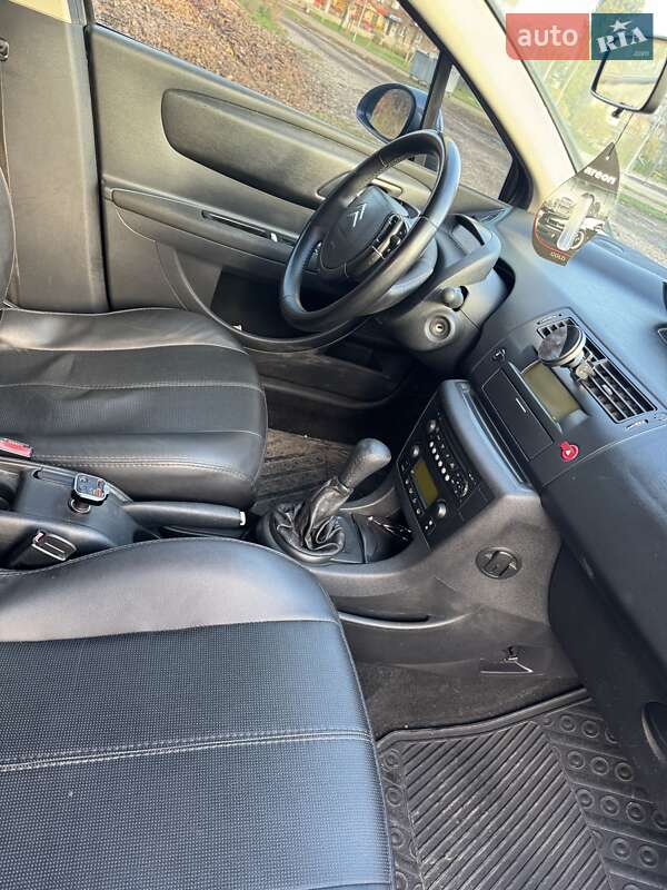 Хэтчбек Citroen C4 2008 в Славянске