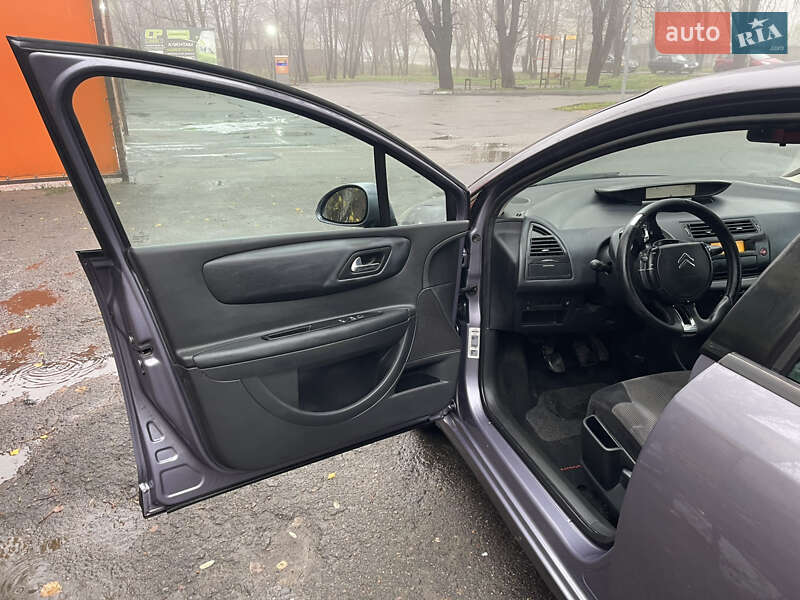 Хетчбек Citroen C4 2008 в Черкасах