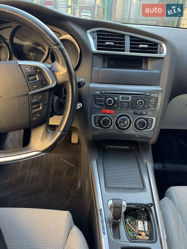 Хетчбек Citroen C4 2010 в Львові