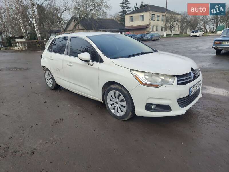 Хэтчбек Citroen C4 2012 в Ровно