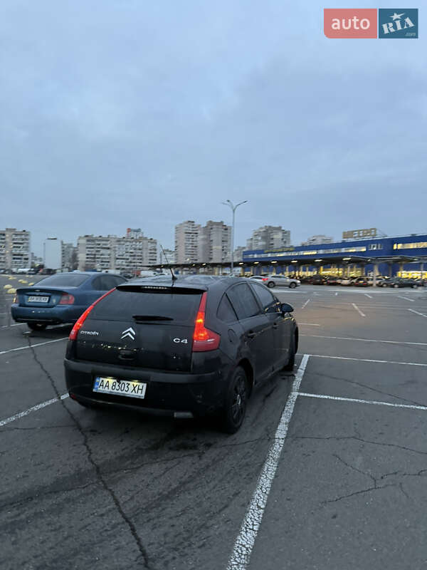 Хетчбек Citroen C4 2005 в Києві фото 9 Хетчбек Citroen C4 2005 в Києві