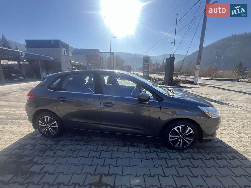 Хэтчбек Citroen C4 2013 в Яремче