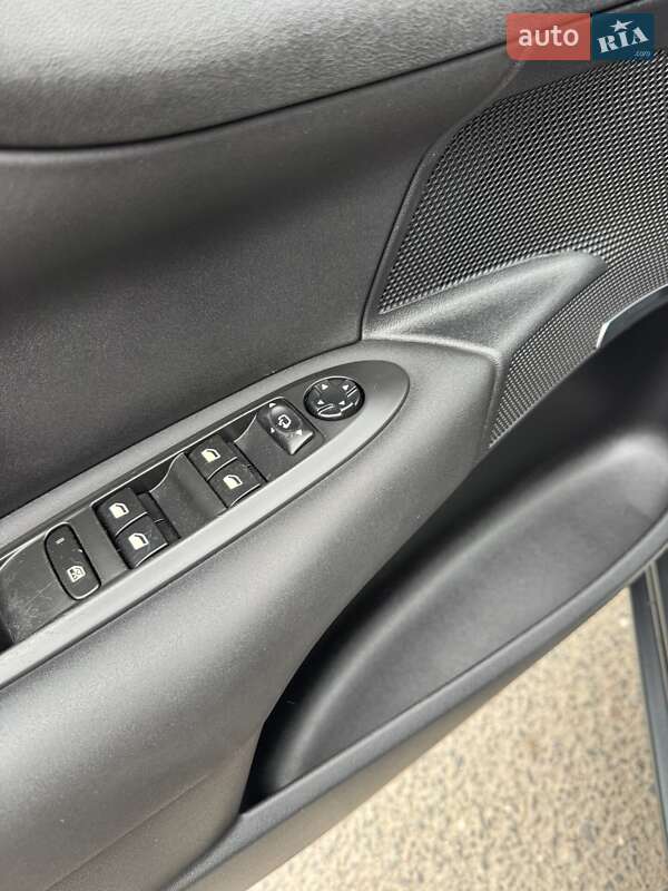 Хетчбек Citroen C4 2010 в Луцьку