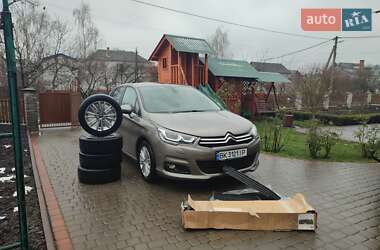 Хэтчбек Citroen C4 2016 в Дубно