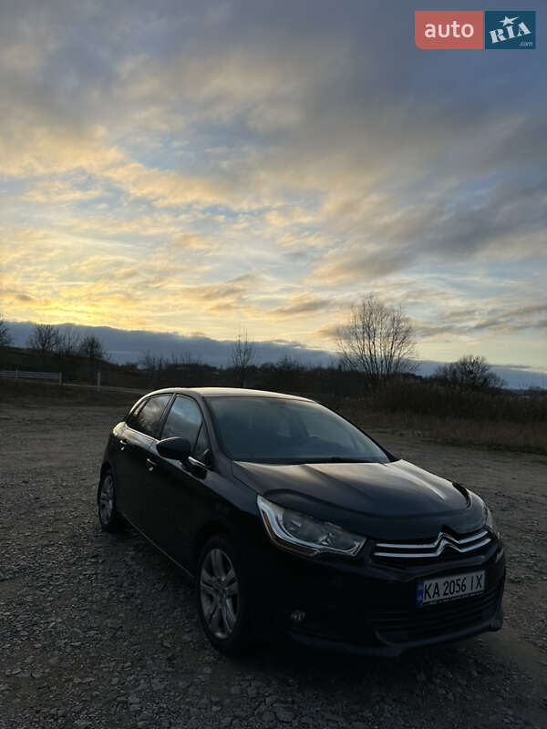 Хэтчбек Citroen C4 2011 в Киеве
