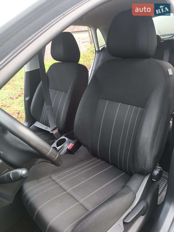 Хэтчбек Citroen C4 2015 в Луцке фото 9 Хэтчбек Citroen C4 2015 в Луцке