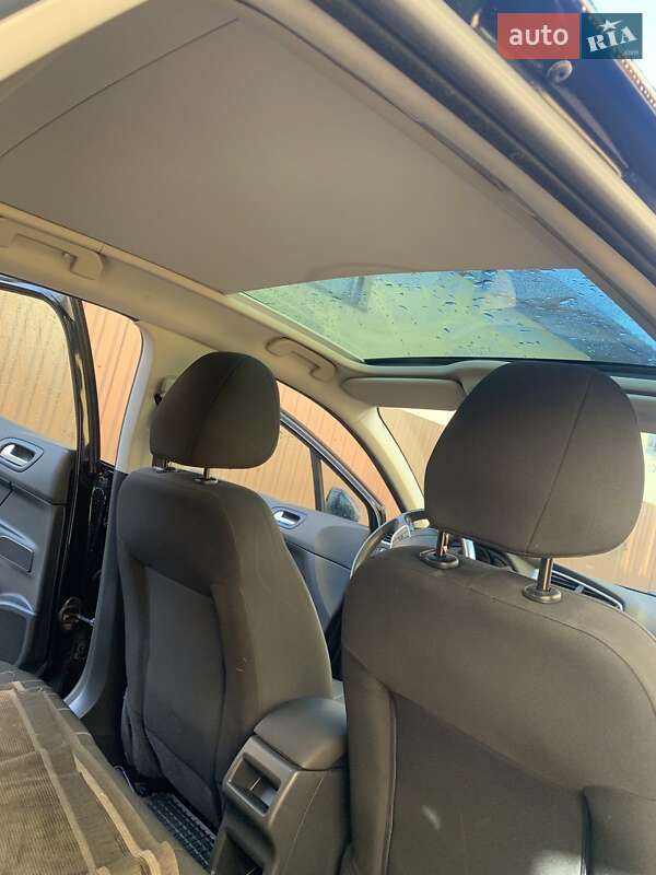 Хетчбек Citroen C4 2014 в Ужгороді фото 12 Хетчбек Citroen C4 2014 в Ужгороді