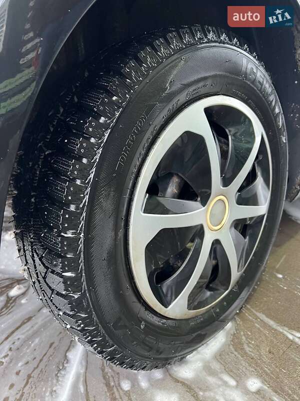 Хэтчбек Citroen C4 2006 в Снятине фото 6 Хэтчбек Citroen C4 2006 в Снятине