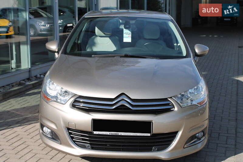 Хэтчбек Citroen C4 2011 в Киеве