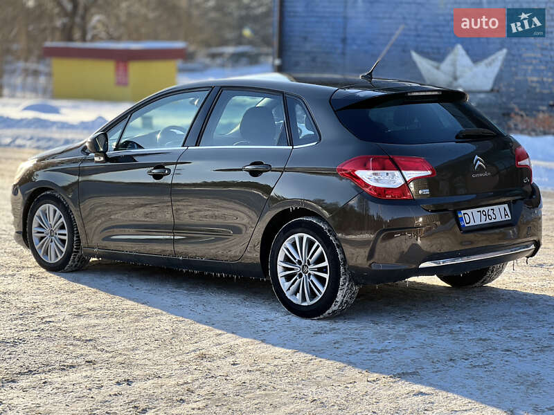 Хэтчбек Citroen C4 2011 в Луцке