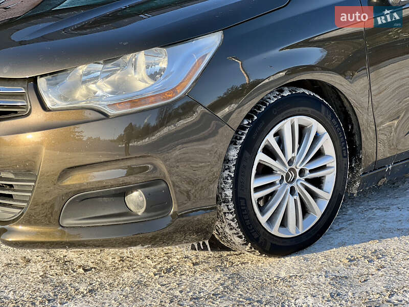 Хэтчбек Citroen C4 2011 в Луцке