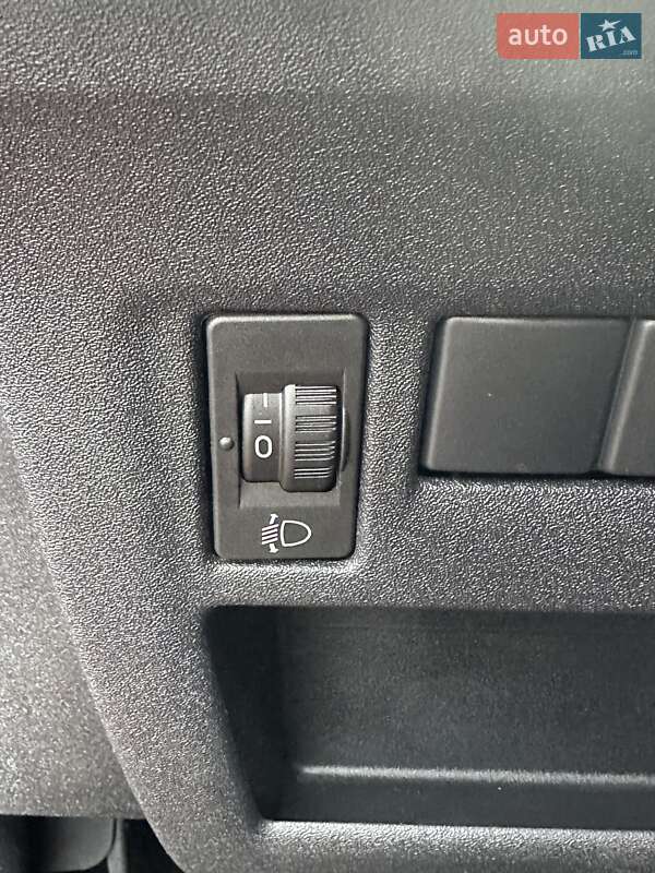 Хэтчбек Citroen C4 2007 в Белогородке фото 14 Хэтчбек Citroen C4 2007 в Белогородке