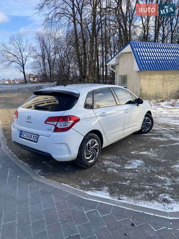 Хэтчбек Citroen C4 2012 в Стрые фото 6 Хэтчбек Citroen C4 2012 в Стрые