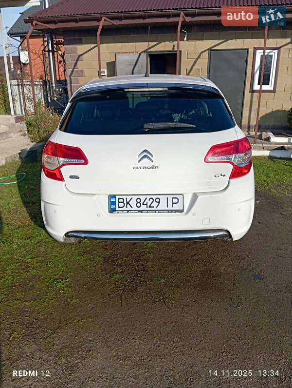 Хэтчбек Citroen C4 2011 в Сарнах фото 5 Хэтчбек Citroen C4 2011 в Сарнах