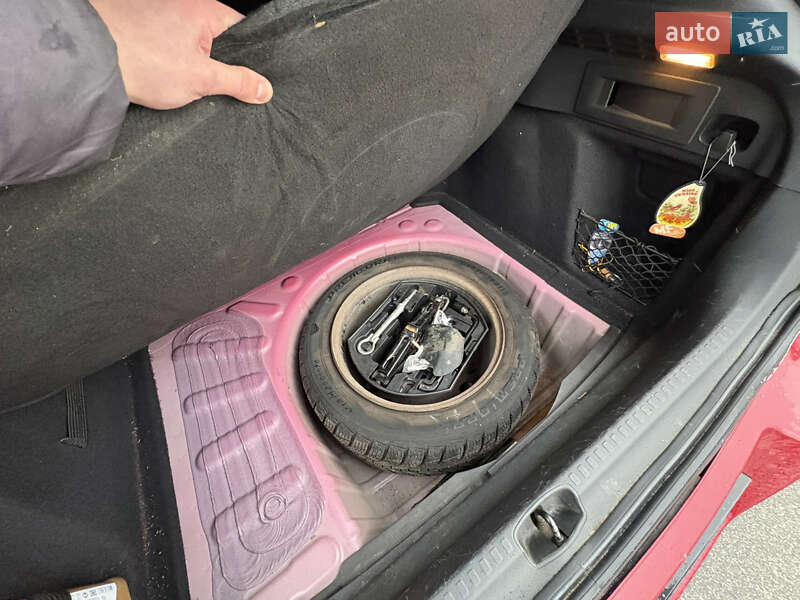 Хэтчбек Citroen C4 2011 в Киеве фото 15 Хэтчбек Citroen C4 2011 в Киеве